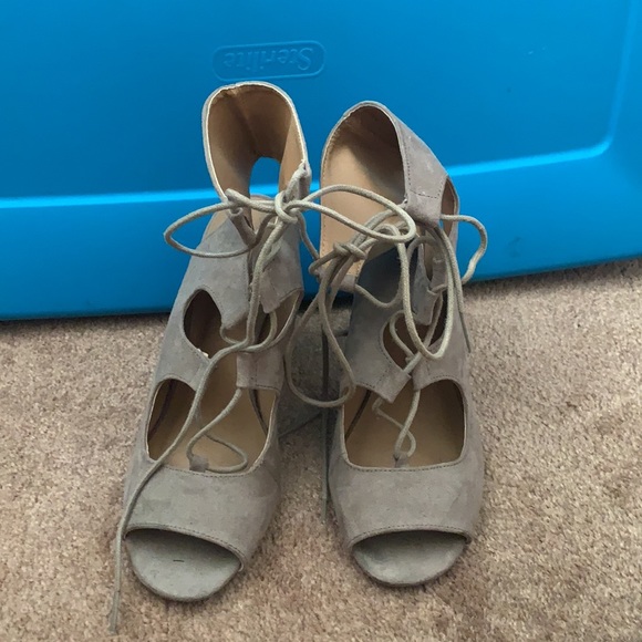 Qupid lace up heeled sandals - Picture 3 of 3